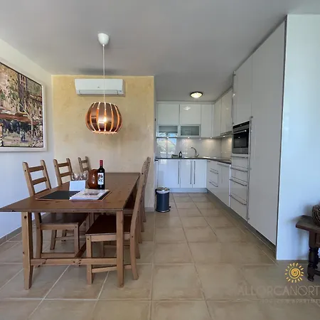 Apartment Sunny Spacious Family In